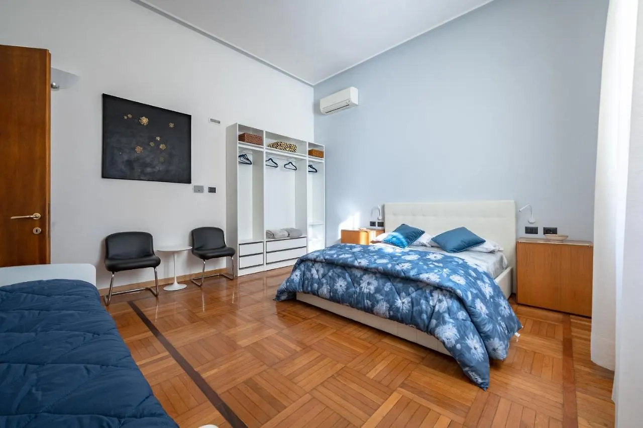 The Art Gallery Florence Apartment