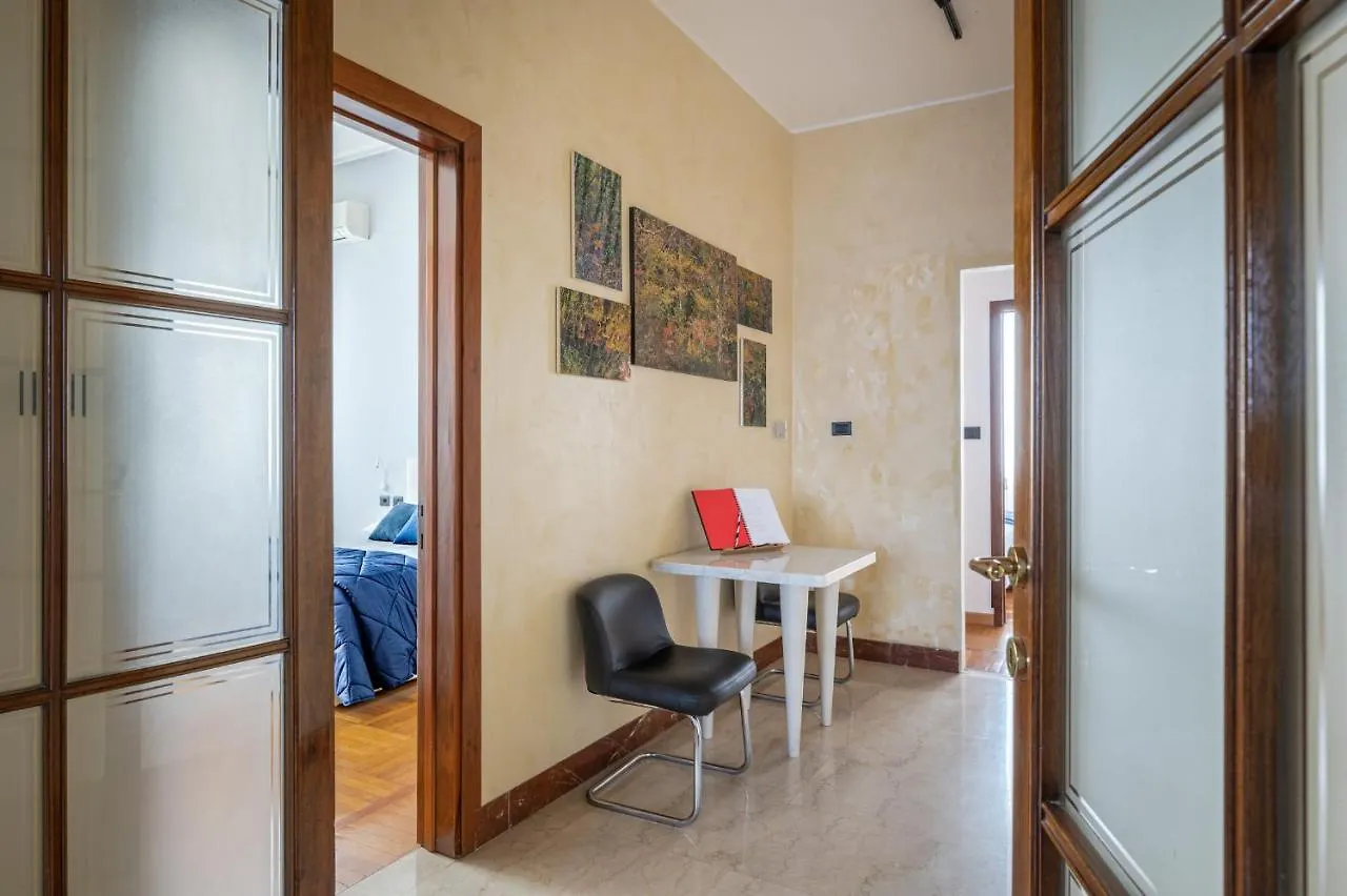 The Art Gallery Florence Apartment