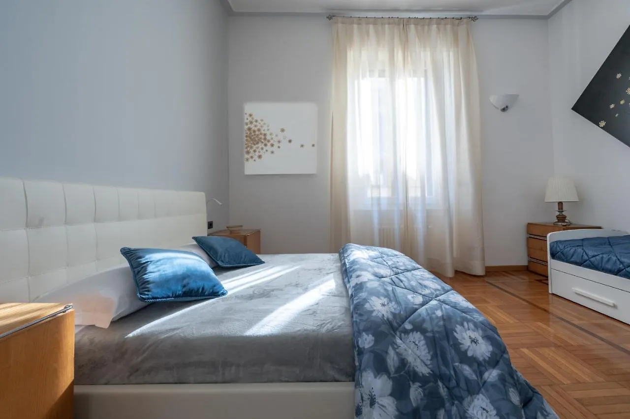 Apartment The Art Gallery Florence Italy