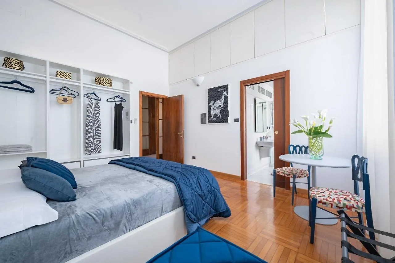 The Art Gallery Florenz Apartment